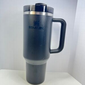 Stanley Quencher H2.0 FlowState Tumbler 40oz Matte Black Stainless Steel Mug